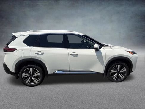 Used 2023 Nissan Rogue SL AWD/4WD image 7