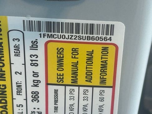 Used 2025 Ford Escape Platinum w/ Class II Trailer Tow Package image 43