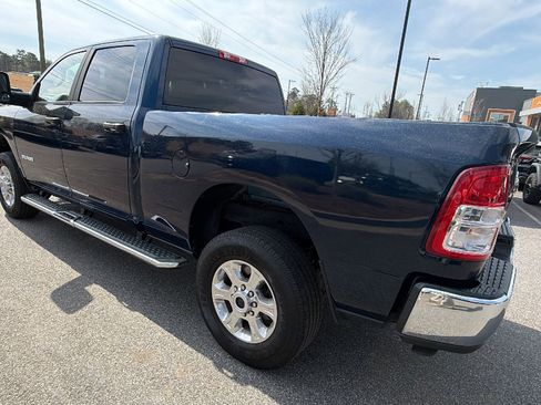 Used 2024 RAM 2500 Big Horn w/ Bed Utility Group image 10