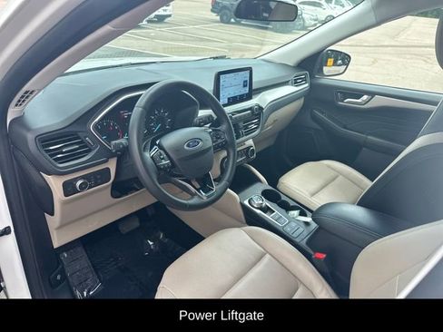 Used 2022 Ford Escape SEL FWD image 13