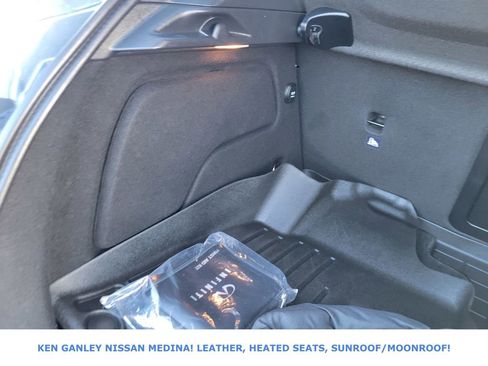 Used 2018 INFINITI QX30 Premium w/ Cargo Package image 44