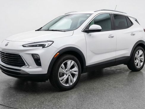 Used 2025 Buick Encore GX Preferred FWD image 3