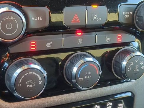 Used 2025 RAM 1500 Big Horn image 12