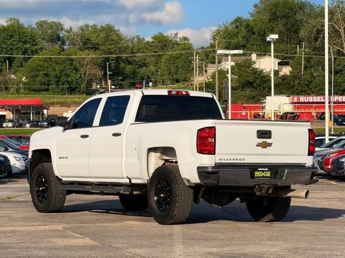 Used 2018 Chevrolet Silverado 2500 W/T w/ WT Fleet Convenience Package AWD/4WD image 2