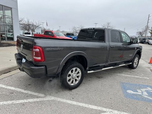Used 2019 RAM 3500 Laramie image 28