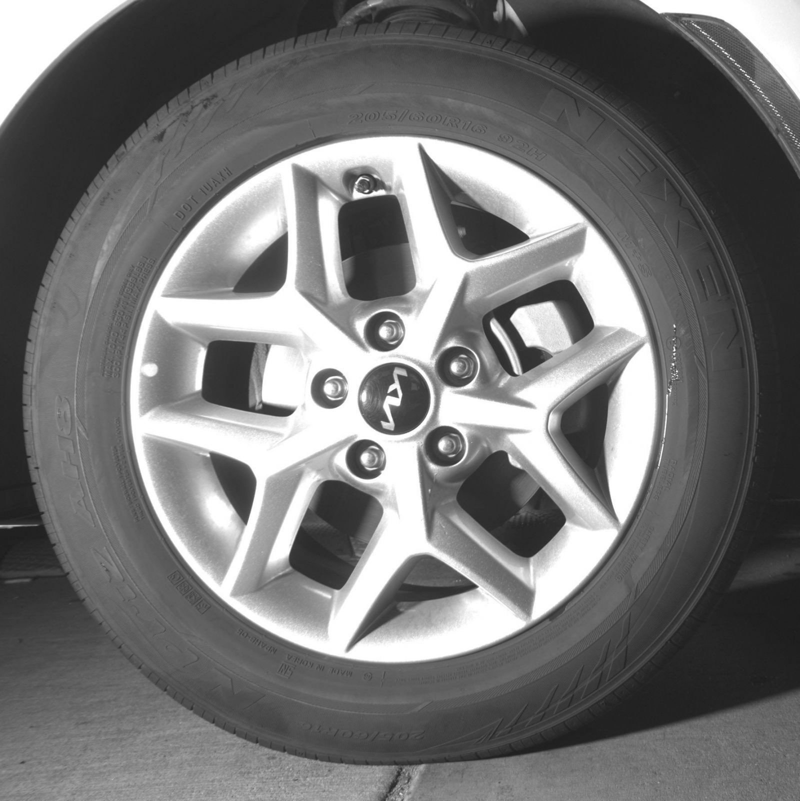 Used 2025 Kia Soul LX w/ LX Technology Package FWD image 15