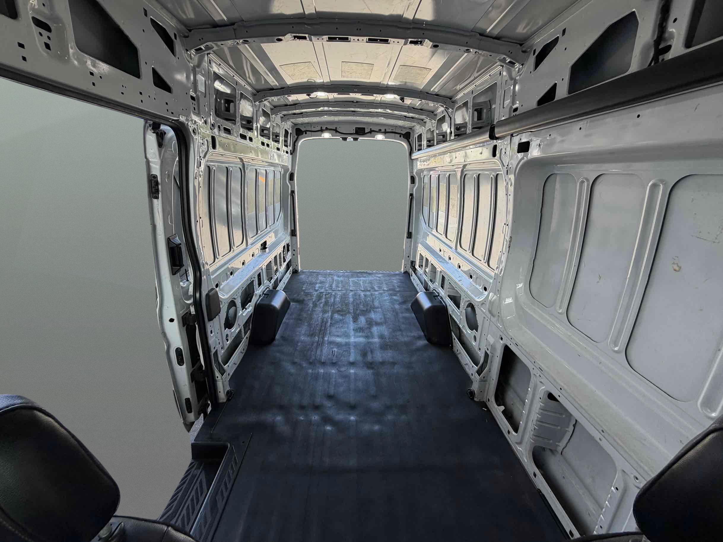 Used 2021 Ford Transit 350 148 High Roof Extended RWD image 12