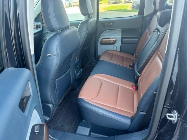 Used 2023 Ford Maverick Lariat w/ Lariat Luxury Package FWD image 5