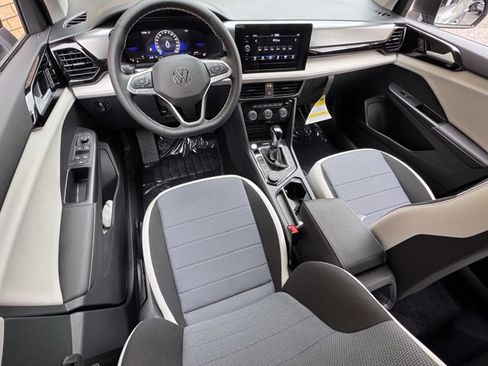 New 2025 Volkswagen Taos S image 19