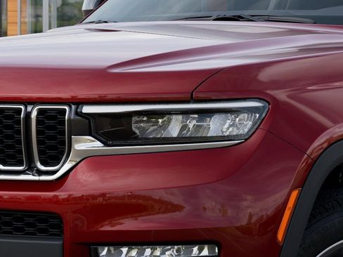 New 2025 Jeep Grand Cherokee L Limited AWD/4WD image 11
