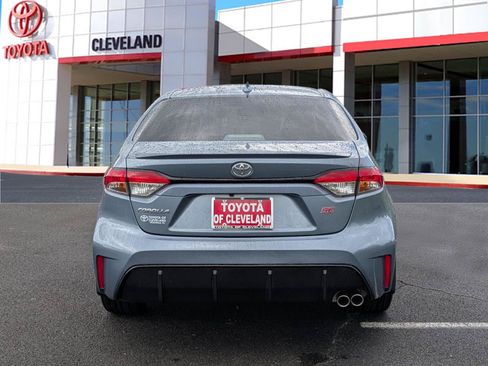 Used 2024 Toyota Corolla SE FWD image 6