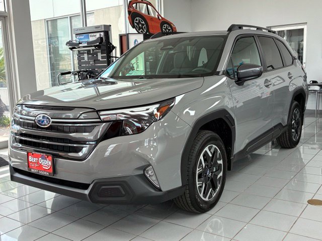 New 2026 Subaru Forester Premium AWD/4WD image 3