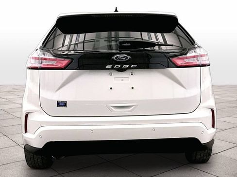 Used 2023 Ford Edge ST-Line AWD/4WD image 4