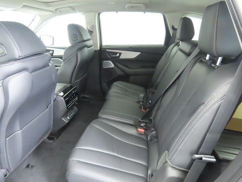 Used 2026 Acura MDX w/ Technology Package image 24