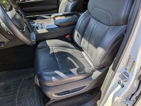 Used 2022 Jeep Grand Wagoneer Series I AWD/4WD image 31