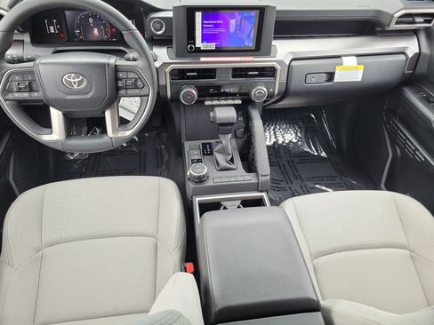 New 2026 Toyota 4Runner SR5 AWD/4WD image 13