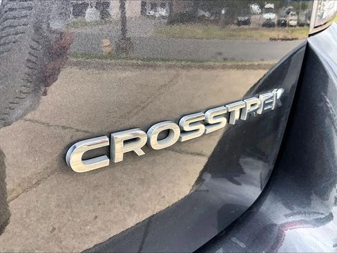 Used 2018 Subaru Crosstrek 2.0i image 9