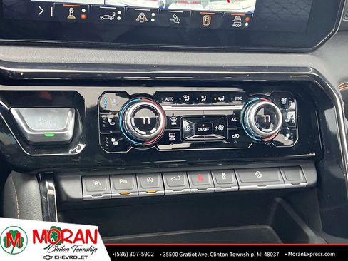 Certified 2024 GMC Sierra 1500 AT4 w/ Technology Package image 24