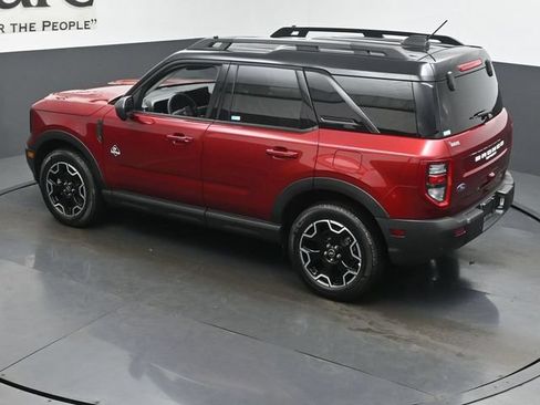Used 2025 Ford Bronco Sport Outer Banks w/ Outer Banks Tech Package+ AWD/4WD image 41