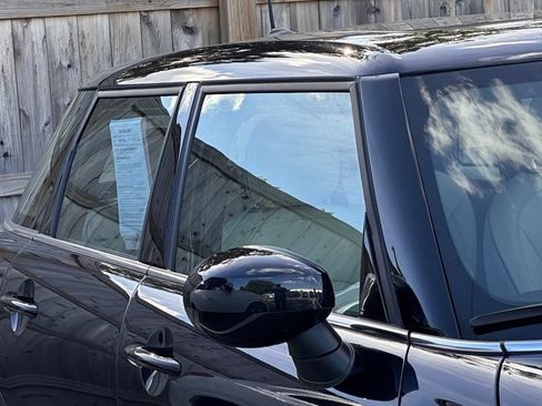 Used 2024 MINI Cooper S FWD image 3
