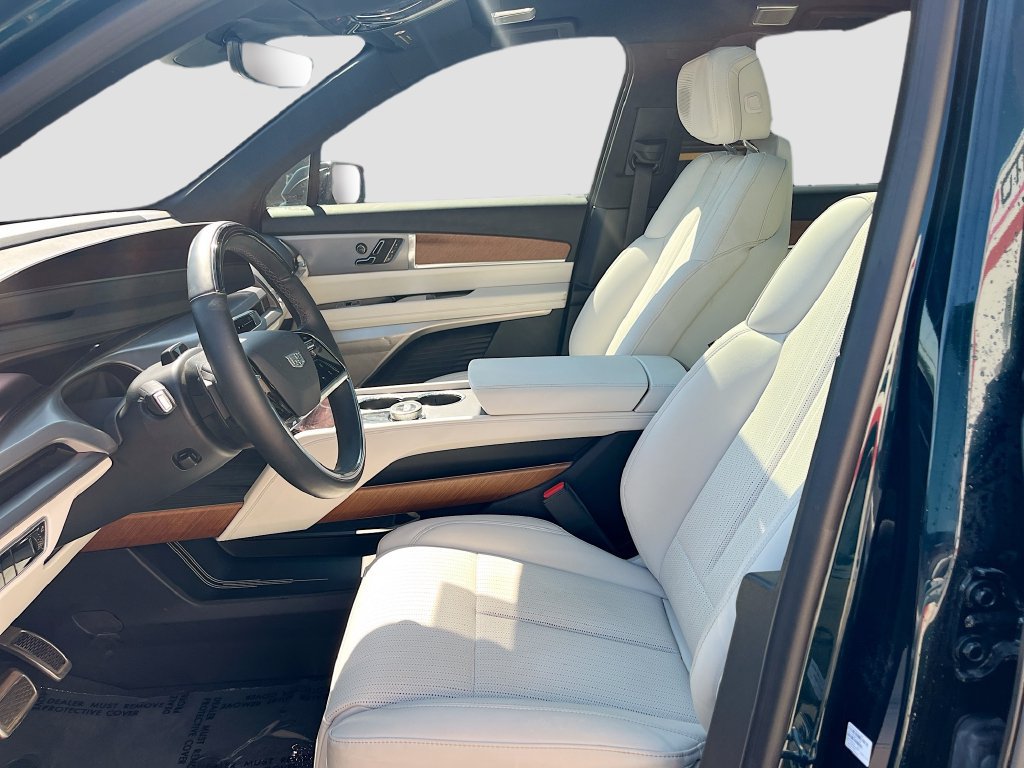Used 2026 Cadillac Vistiq Luxury AWD/4WD image 22