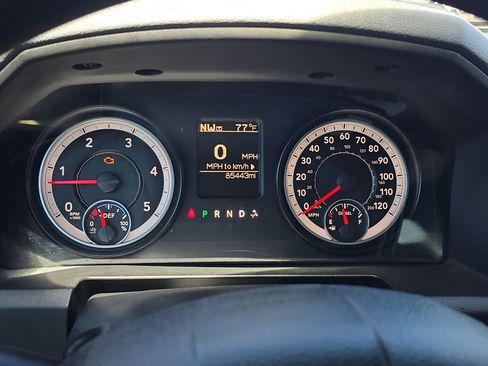 Used 2016 RAM 2500 Tradesman w/ Chrome Appearance Group AWD/4WD image 24