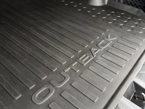 Used 2020 Subaru Outback Limited AWD/4WD image 39