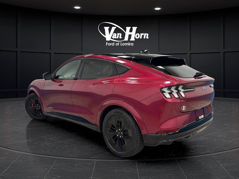 Used 2025 Ford Mustang Mach-E GT AWD/4WD image 5