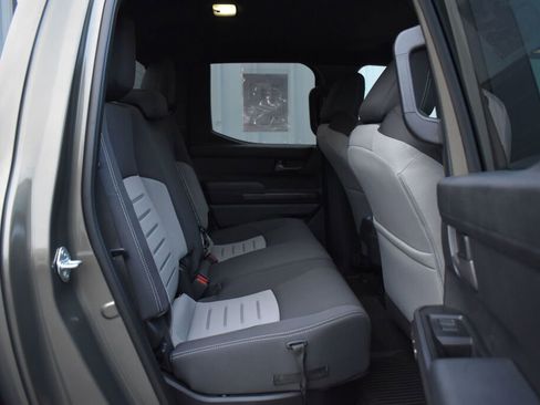 Certified 2025 Toyota Tacoma TRD Off-Road image 23