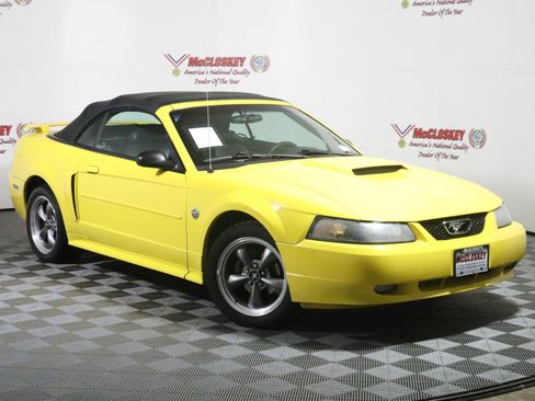 Used 2004 Ford Mustang GT image 12