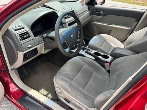 Used 2010 Ford Fusion SE FWD image 13