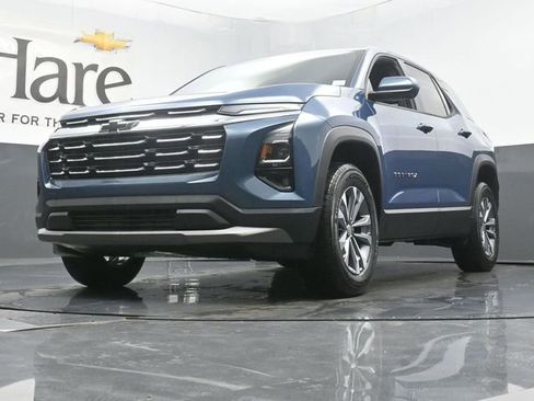 New 2026 Chevrolet Equinox LT w/ Convenience Package II image 4