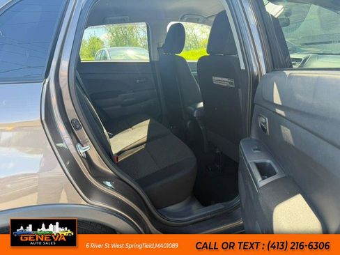 Used 2016 Mitsubishi Outlander Sport ES AWD/4WD image 12