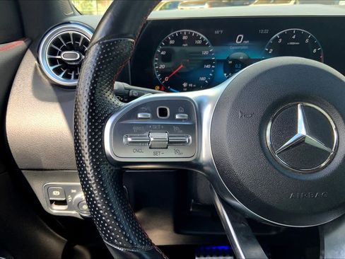 Used 2022 Mercedes-Benz GLA 250 image 24