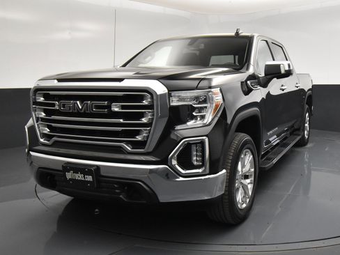 Used 2022 GMC Sierra 1500 SLT image 2