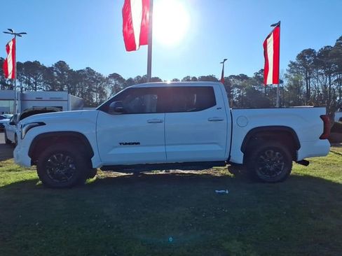 Used 2024 Toyota Tundra SR5 w/ SR5 Premium Package AWD/4WD image 3