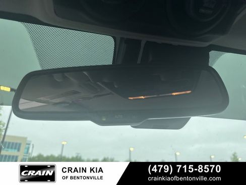 Used 2020 Toyota 4Runner Venture w/ Moonroof Package AWD/4WD image 28