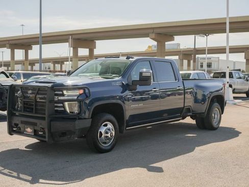 Used 2022 Chevrolet Silverado 3500 High Country image 14