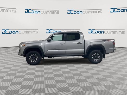 Used 2021 Toyota Tacoma TRD Off-Road AWD/4WD image 5
