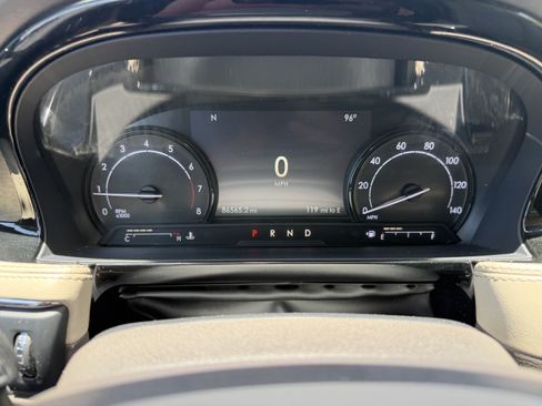 Used 2020 Lincoln Corsair Reserve w/ Elements Package AWD/4WD image 32