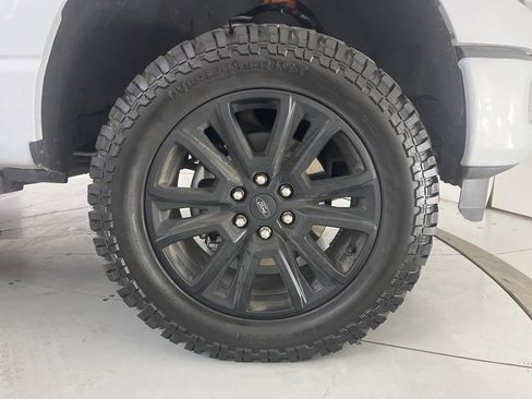 Used 2025 Ford F150 Platinum w/ Equipment Group 702A High image 16