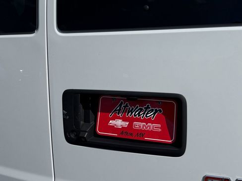 Used 2019 GMC Savana 3500 LS w/ Cold Climate Package image 28