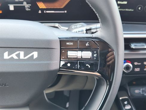 New 2026 Kia Sorento S w/ S Panoramic Sunroof Package image 28