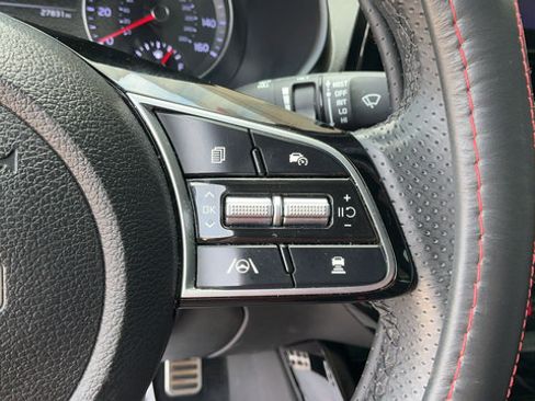 Used 2024 Kia Forte GT-Line w/ GT-Line Premium Package FWD image 13