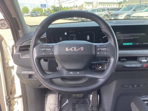 Used 2024 Kia EV9 Land AWD/4WD image 21