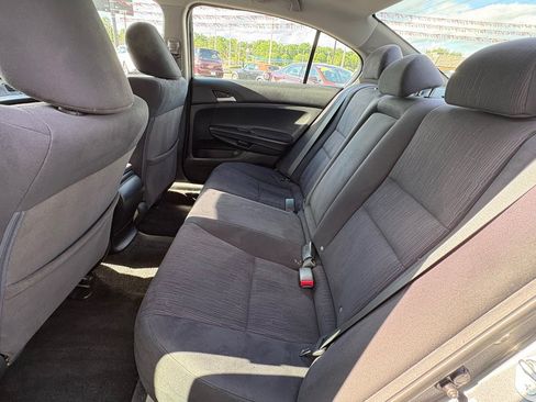 Used 2012 Honda Accord LX image 12