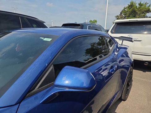 Used 2022 Chevrolet Camaro SS RWD image 9