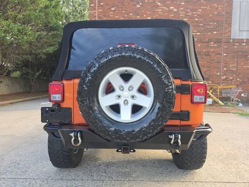 Used 2015 Jeep Wrangler Sport w/ Quick Order Package 23S AWD/4WD image 3