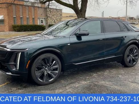 Used 2024 Cadillac Lyriq Sport image 4