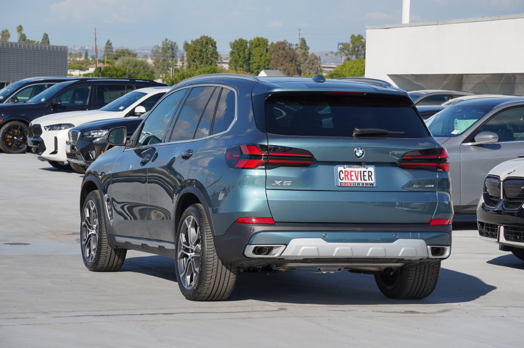 Used 2026 BMW X5 sDrive40i w/ Climate Comfort Package RWD image 7
